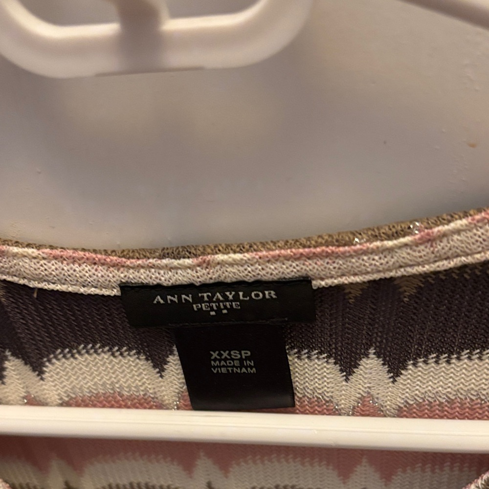 Ann Taylor Petite Pink and Gray Knit Top